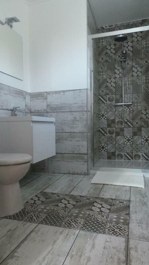 Number9 - Now With Air Conditioned Rooms Carlipa Екстериор снимка
